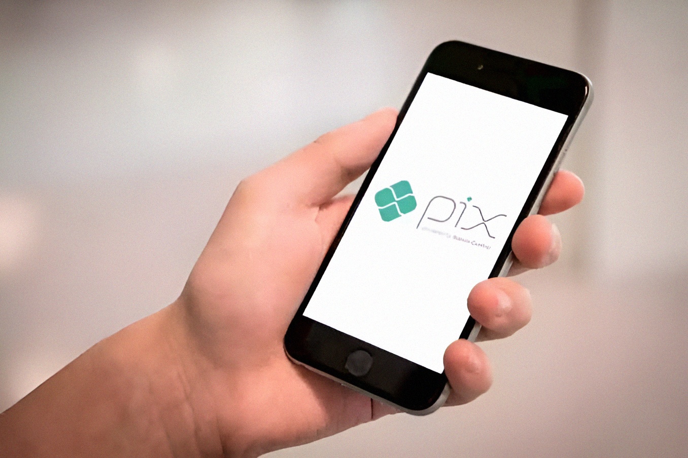 Instabilidade no Pix Afeta Usuários de Diversos Bancos
